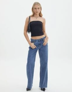 Halter V Neck Top -Glassons aimee low rise straight jean suzy mid wash front jd54235pdnm 2