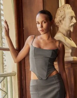 Faux Leather Low Rise Zip Mini Skirt 28 Faux Leather Low Rise Zip Mini Skirt -Glassons gemma corset top cypress front bv72984pln 3