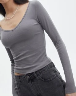 V Neck Long Sleeve Top 39 V Neck Long Sleeve Top -Glassons lulu longsleeve keep your coal imageback tl93240orib