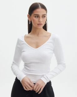 Pointelle Curve Hem Cropped Long Sleeve Top -Glassons lulu longsleeve white front tl93240orib