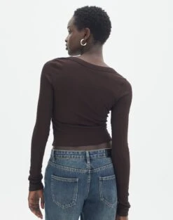 Scoop Neck Long Sleeve Crop Top 29 Scoop Neck Long Sleeve Crop Top -Glassons mylie wide rib scoop its soy cute back tl111290vis