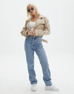 Scoop Neck Long Sleeve Crop Top 33 Scoop Neck Long Sleeve Crop Top -Glassons mylie wide rib scoop white full tl111290vis