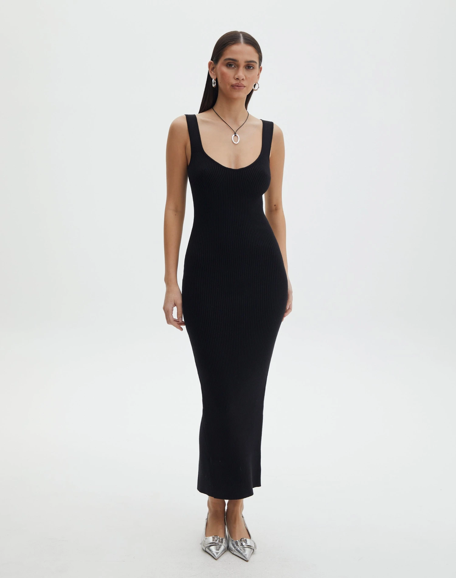 Scoop Neck Ribbed Knit Midi Dress 4 Scoop Neck Ribbed Knit Midi Dress - Image 2