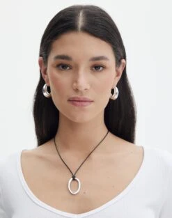 Tailored Strapless Corset Top -Glassons rory pendant rope necklace blacksilver front je139656nl 1