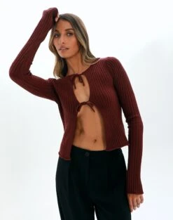Long Sleeve Cut Out Ribbed Top -Glassons tracy textured tie knit red chocolate front kc90452knt
