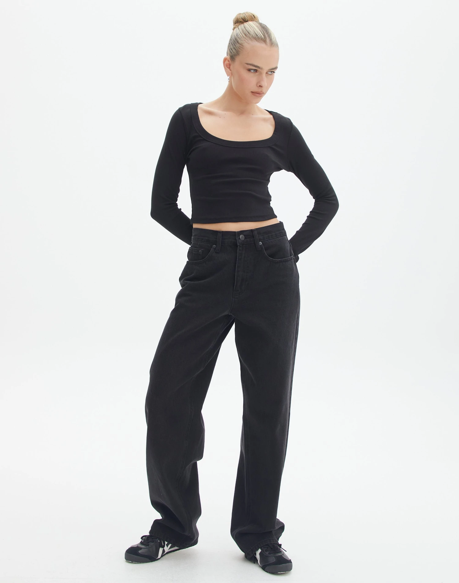 Cotton Scoop Neck Long Sleeve Top 4 Cotton Scoop Neck Long Sleeve Top - Image 2